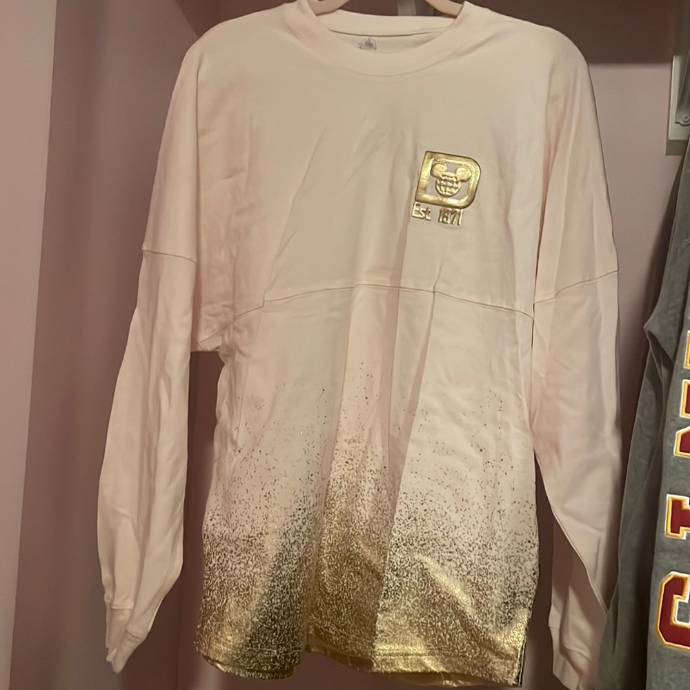 BRAND NEW! Disney world spirit jersey! Never worn/too big on me!